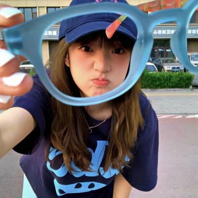 在病娇大佬怀里撒野$爱意落于星海